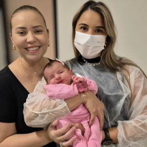 Natalia Peixoto"A bolsa estourou às 21h, começaram as contrações rimadas, viemos para o hospital e ela nasceu 3:25. Eu só pensava no que você me ensinou!"